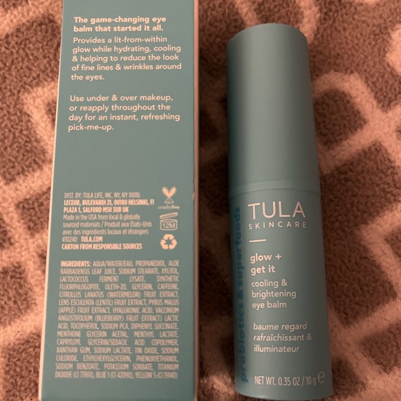NIB Tula Skincare Glow + Get It Cooling & Brightening Eye Balm - Picture 2 of 5
